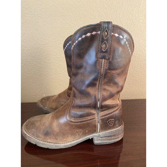 Ariat Shoes - Ariat Women’s Unbridled Roper Western Boots Brown Leather 7.5B Style 10015374